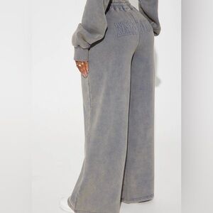 New York Hustle Washed Sweatpants- Grey/Combo